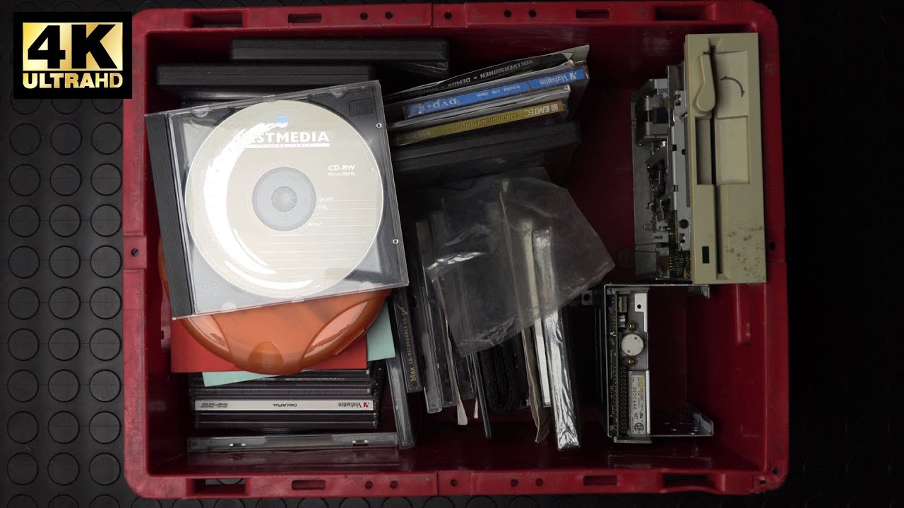 Habt und verwendet ihr noch CDs DVDs Bluerays?