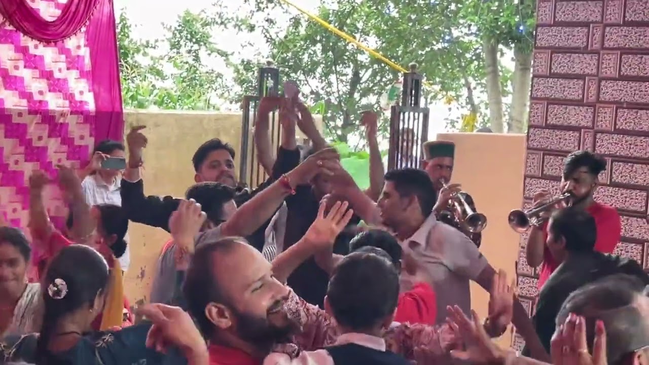 Famous Arki solan gidda band baja dance 