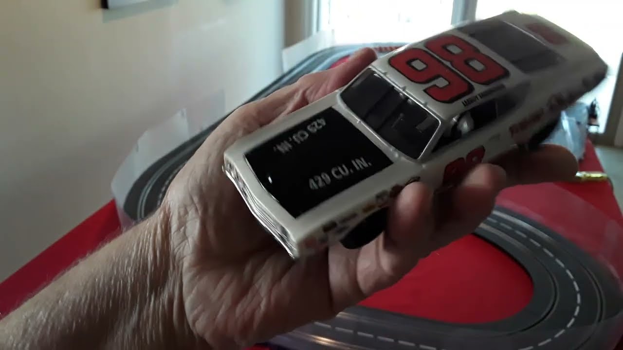Carrera Dodge Torino Talladega 