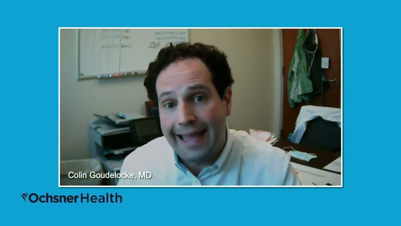What is a Pelvic Health Specialist and what is the advantage of a Pelvic Health Center?