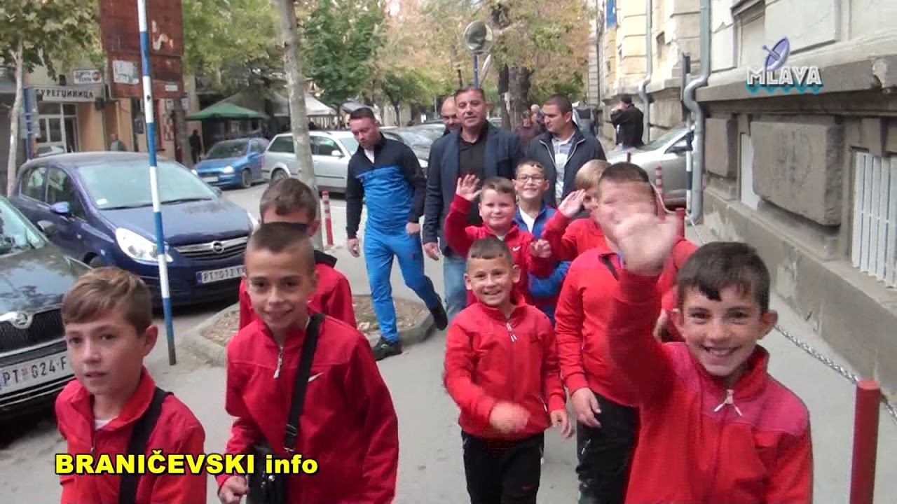 Dolazak dece iz Kosovske Kamenice u Petrovac na Mlavi  (RTV MLAVA 19.10.2018.)