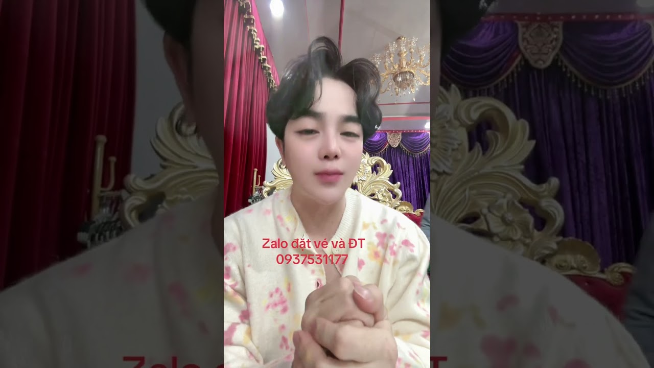 Fan cứng bé đẹp ủng hộ 40 vé 