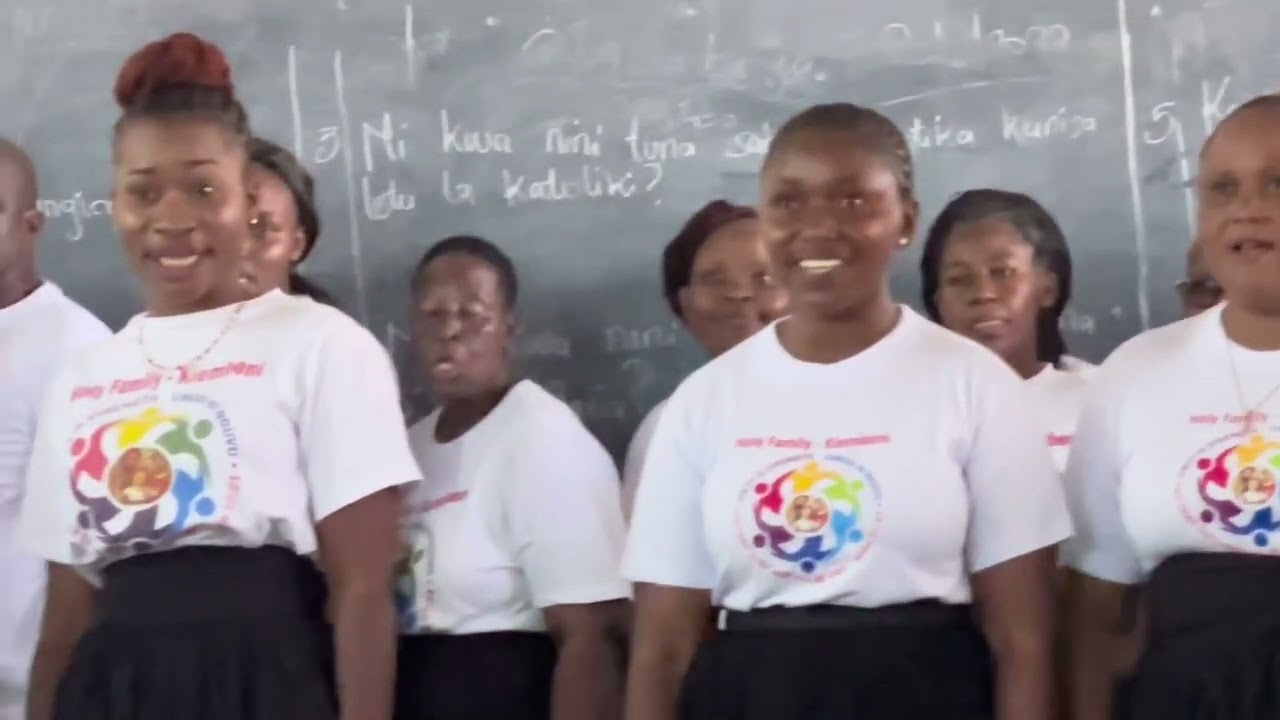 Holy Family choir Kiembeni Sinodi ni umoja