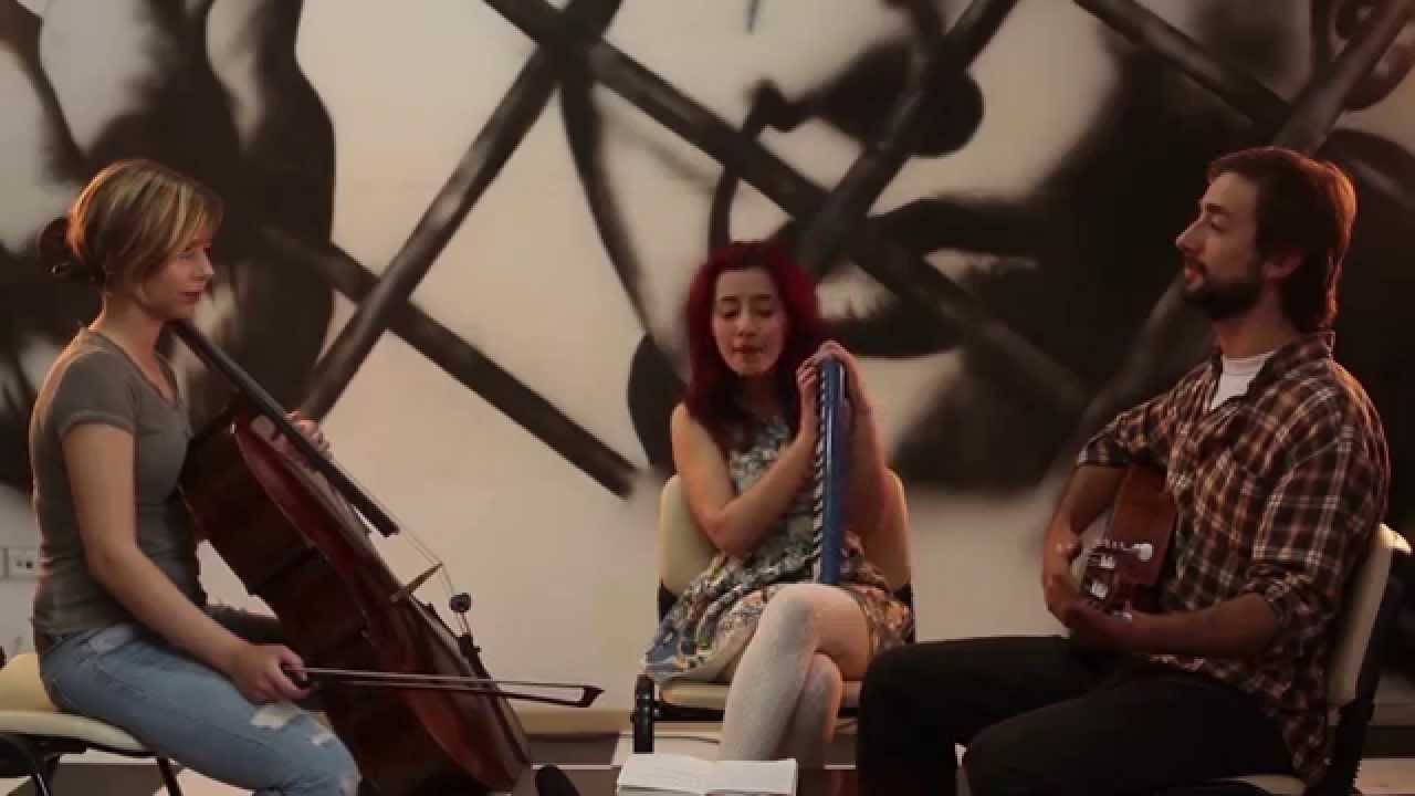 Jarnana Jarnane - Merve Akyıldız, İrem Yüksel, Tayfun Guttstadt