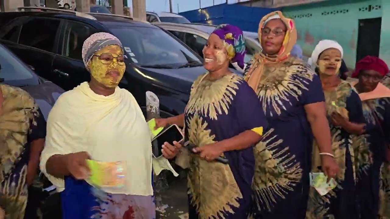 COUVETTE DE LA BELLE FAOUZIA TSOUNDZOU1 LE 30/11/2025