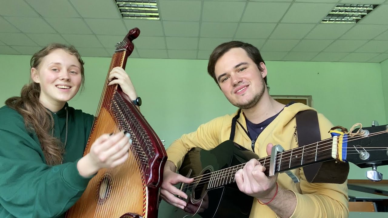 Тиша навкруги