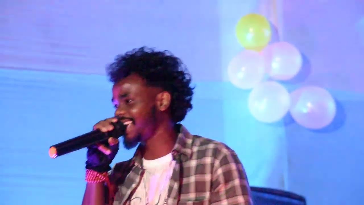 Lal Dupatta //Stage// Live Show // Rohit Munda 🎤🤟🏻