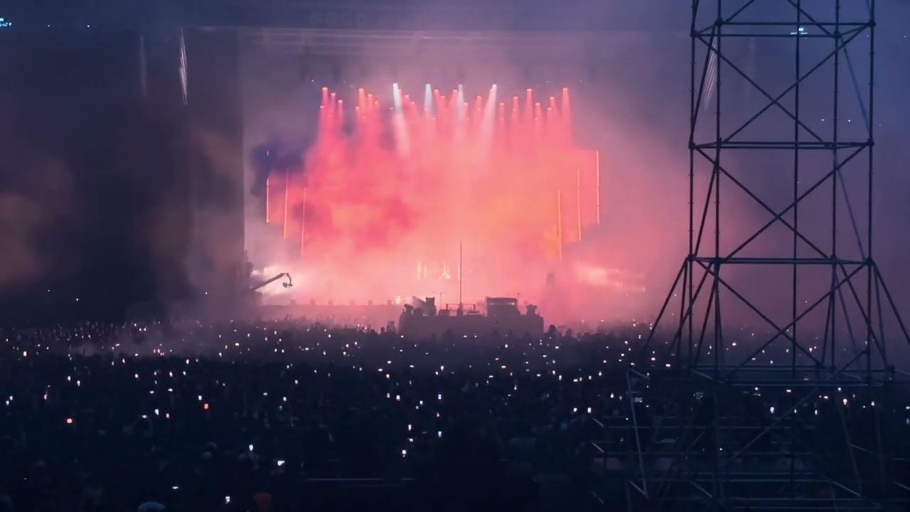 Hayko Cepkin - Uyan Intro / Hayvaaağ1n (Live @Tüpraş Stadium 26 May 2024)