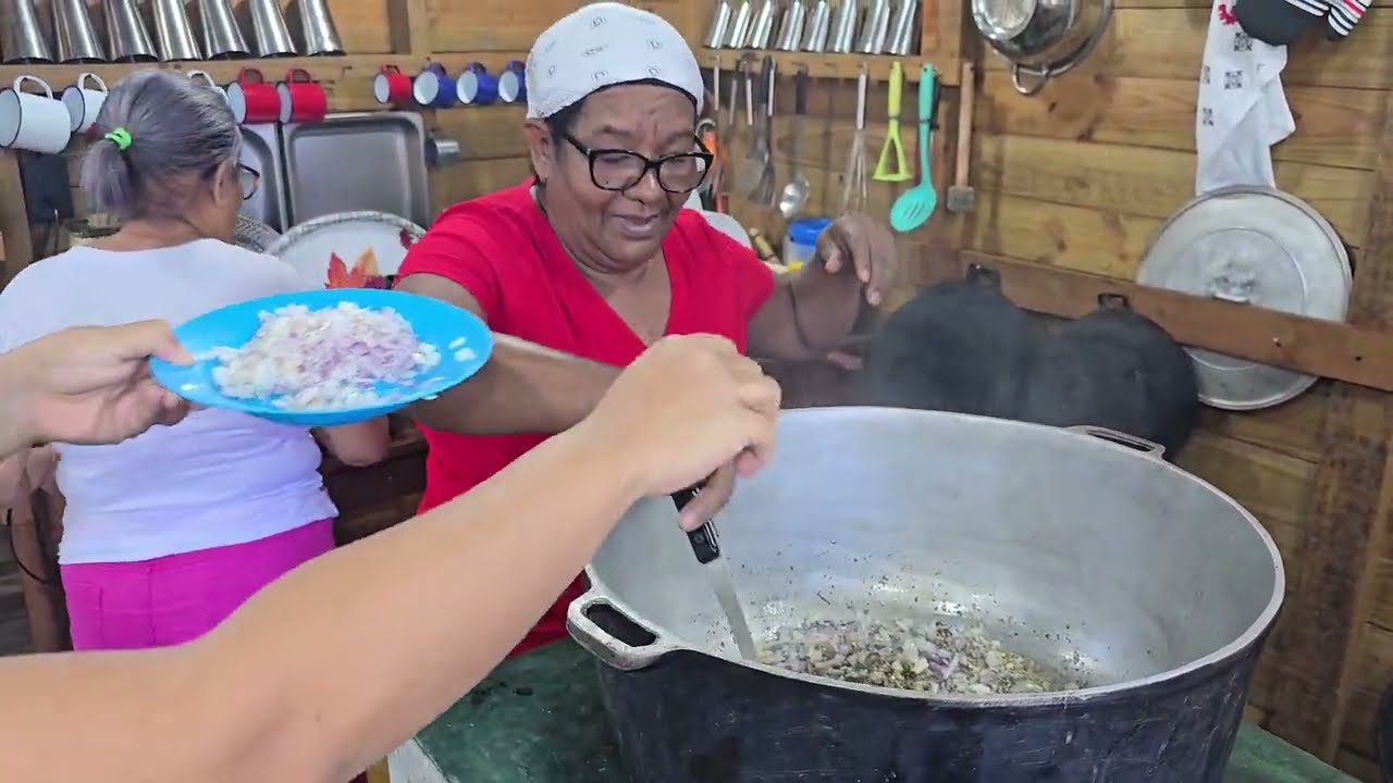 🔥 COMIDA TÍPICA DEL CAMPO: PUERCO ASADO, POLLO A LA LEÑA Y MORO 🏕️🍽️ | DEL FOGÓN AL PATIO 🔥