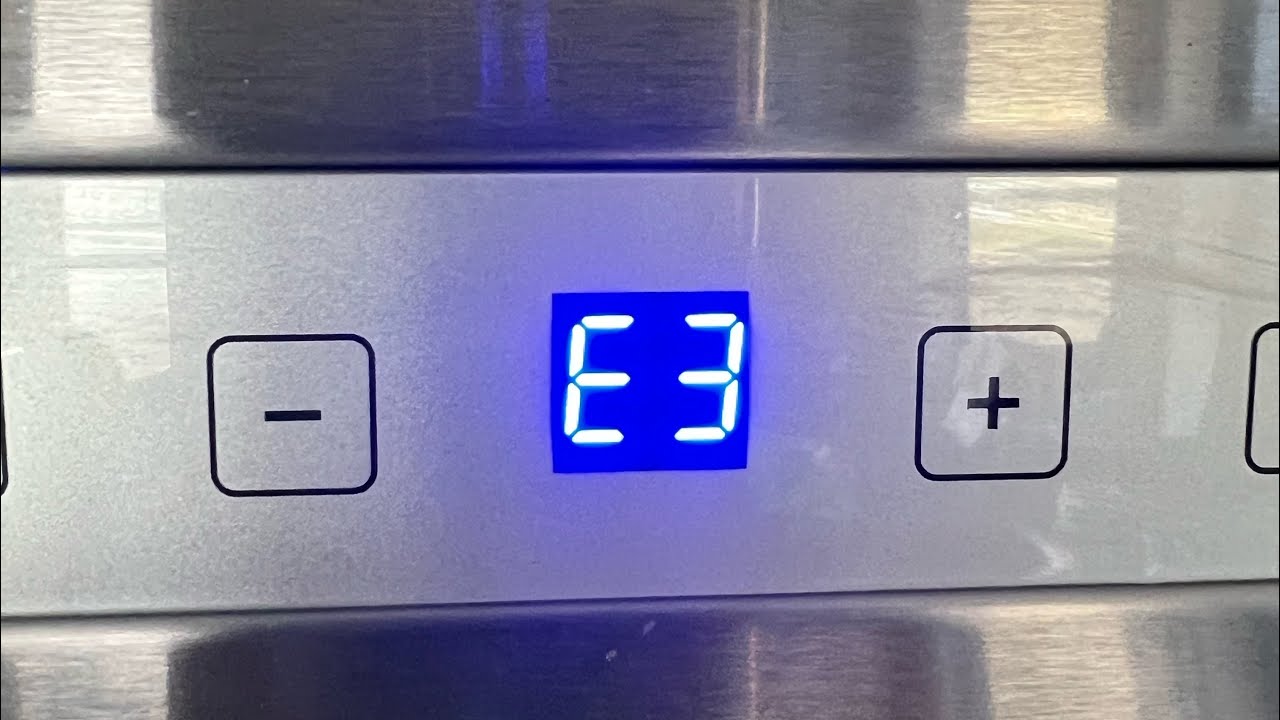Another Travel Day, Another Issue!!!!  NORCOLD 12V Refrigerator E3 Error