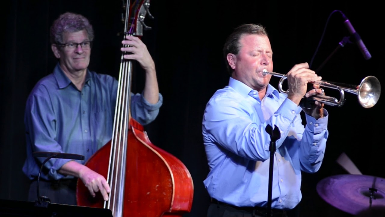 Mark Zauss, playing live on trumpet, Just a Closer Walk
