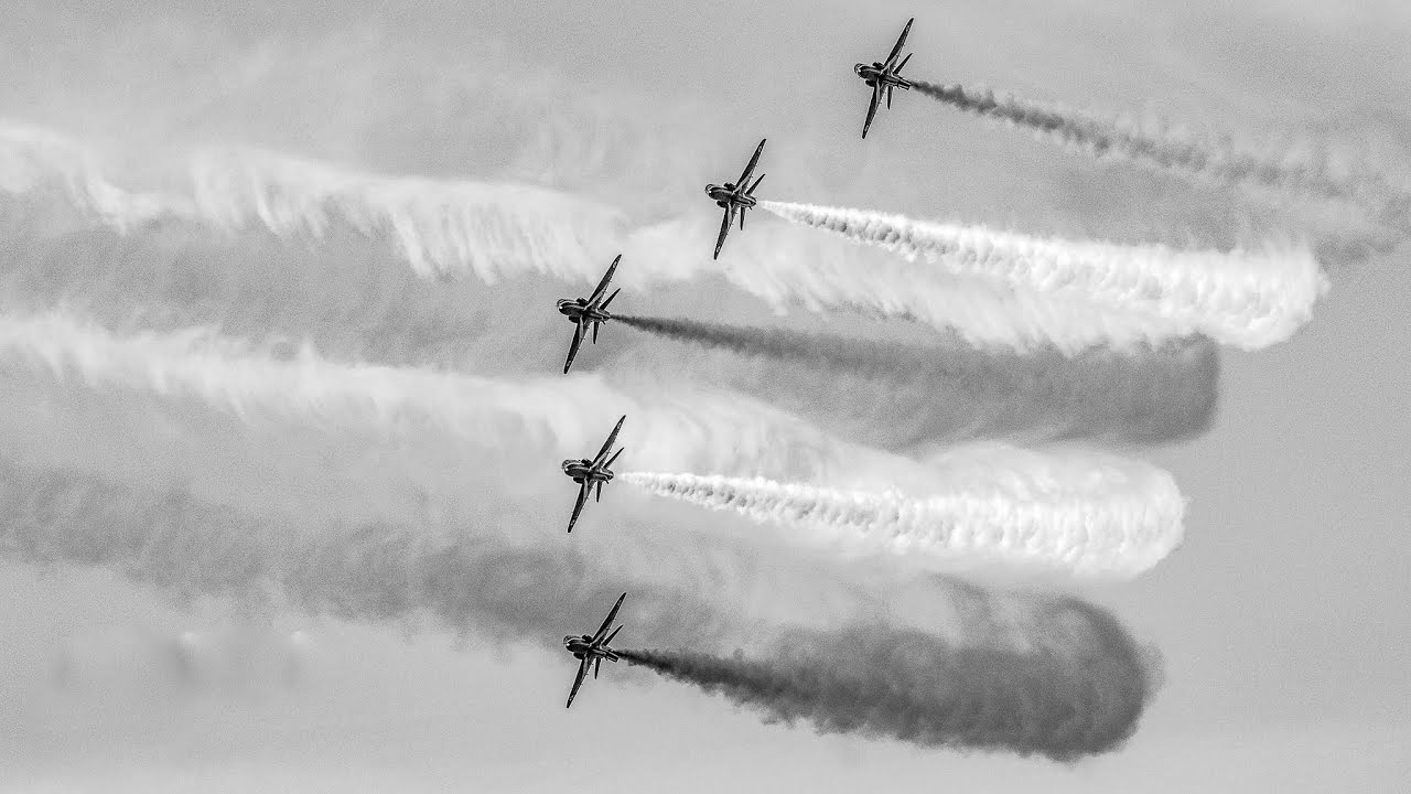 The Amazing RAF Red Arrows | Mildenhall Air Fete 1996