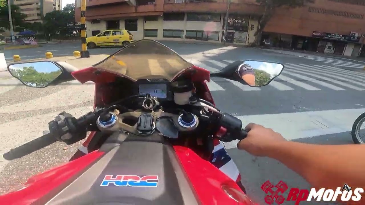 Mario Me presta a Lucifer // Locura CBR1000rr