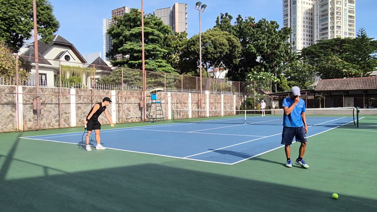 Jakarta expats tennis ladder Brendon vs Saechang Set 2