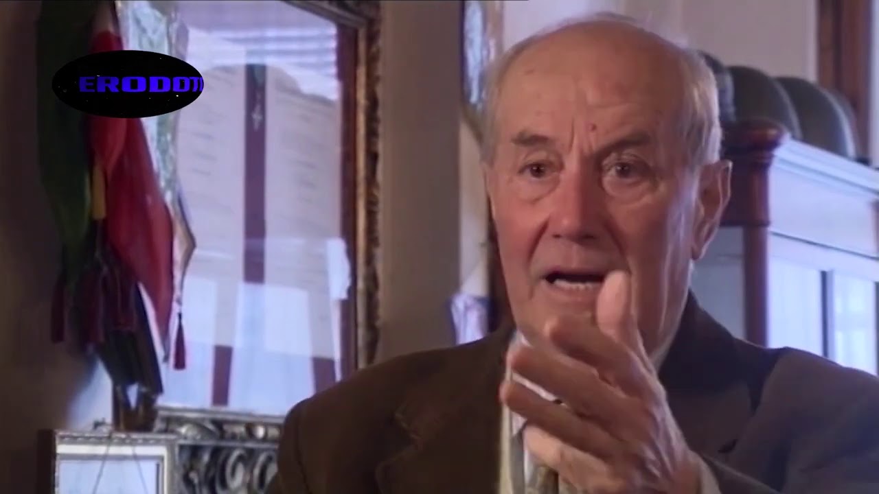 1945 . La camicia di  Mussolini e IL CARTEGGIO CHURCHILL - con ALBERTO BOTTA