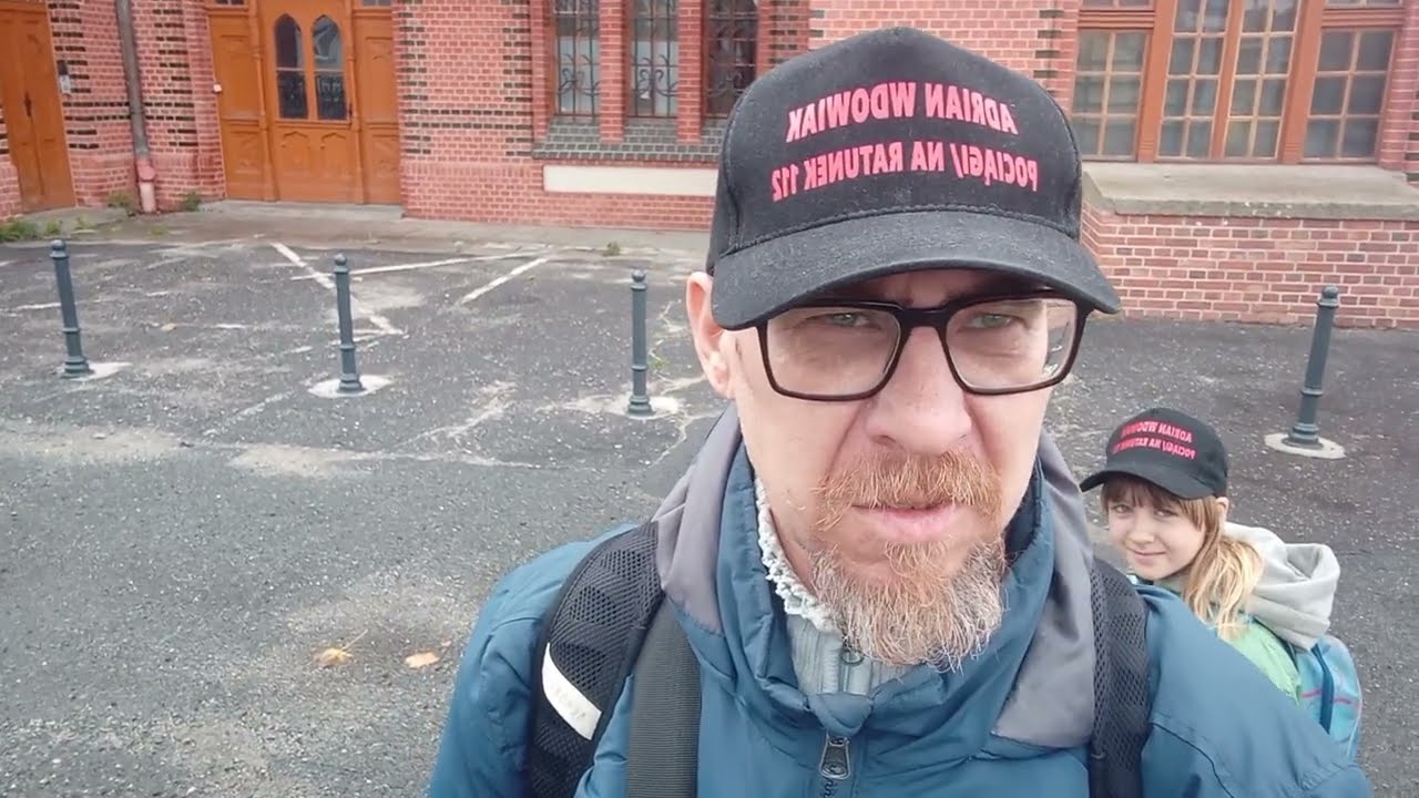 Prezentacja Zabytkowego Dworca PKP Nowe Skalmierzyce w podziękowaniu za 8700 sub&oacute;w