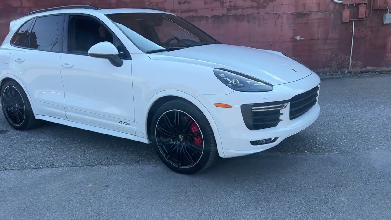 2017 Porsche Cayenne GTS walkaround/cold start