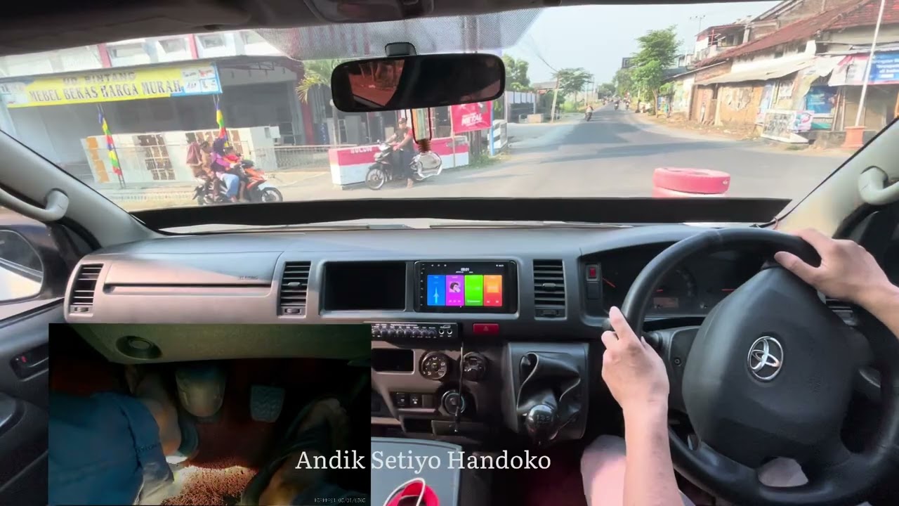 POV Drive Toyota Hiace Tahun 2014 (Sambil Latihan Mengemudi)