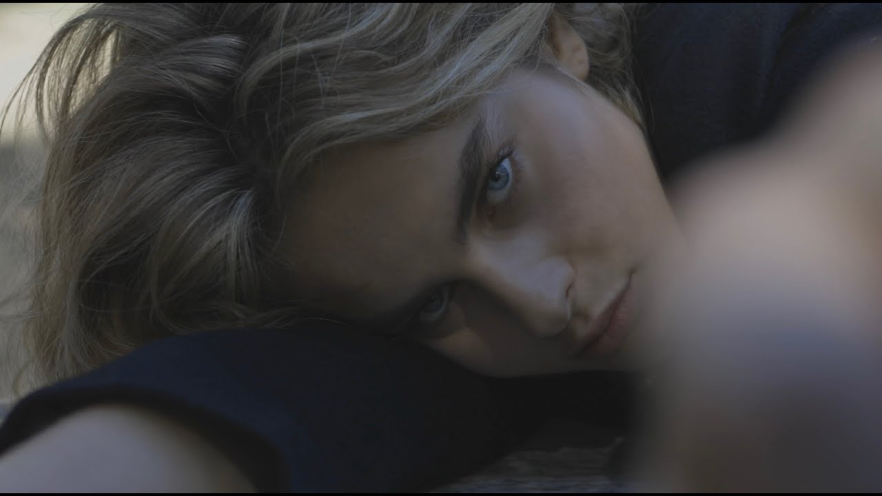 OFFICIAL TRAILER Nowhere Without You - a shortfilm by Michael Dürr - starring Lea Schimel