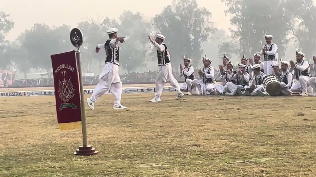 Peshawar polo festival bo shaile phonik .Chitral scout dance 