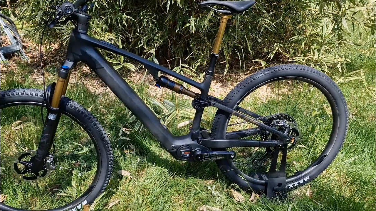CUBE AMS HYBRID ONE44 C:68X SLT 400X Bosch SX Carbon 16,2 kg light E-Bike