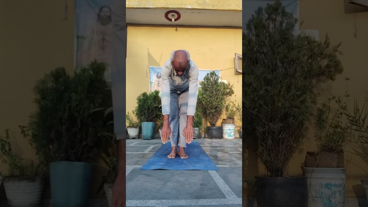 सूर्य नमस्कार आसन प्राणायाम के साथ रोज करें💯💯💯💯 मिटाएं रोग