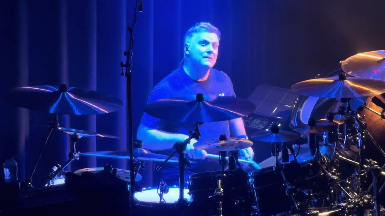 Steve Hackett - Encore: Dance on a Volcano_Drum Solo ft  Craig Blundell_Los Endos - 6 July 2024
