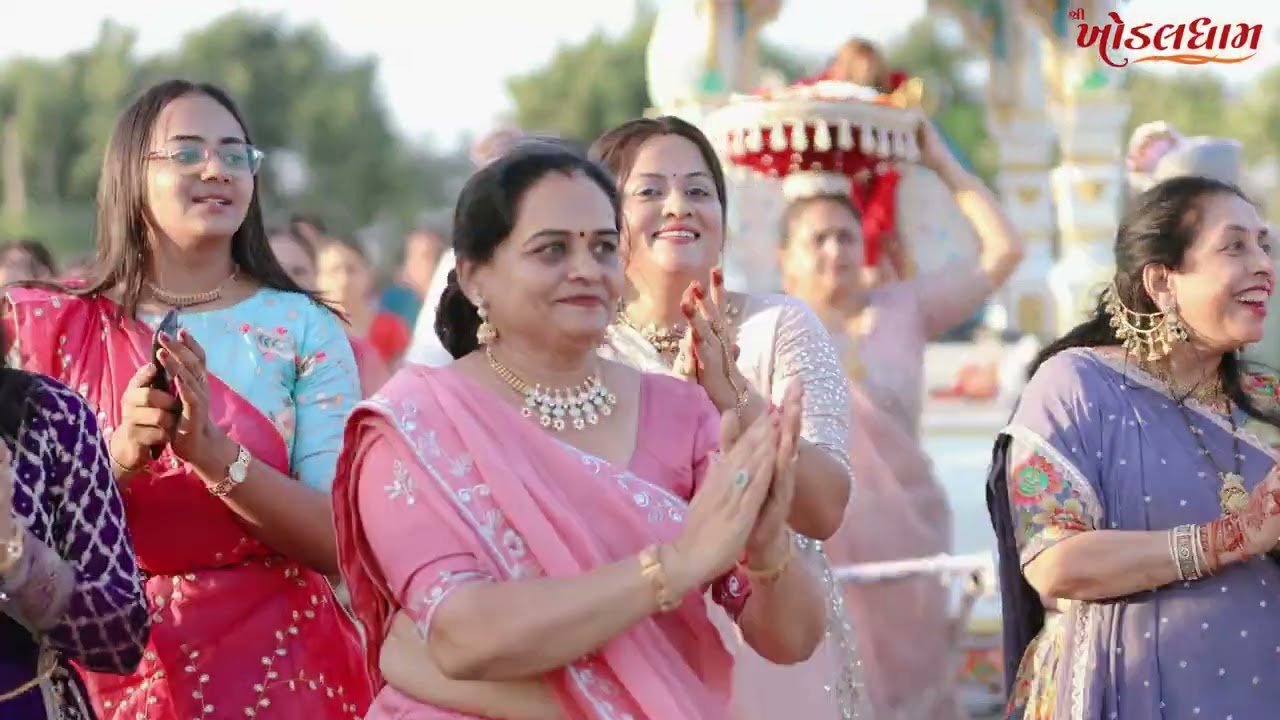 શ્રી ખોડલધામ મંદિર