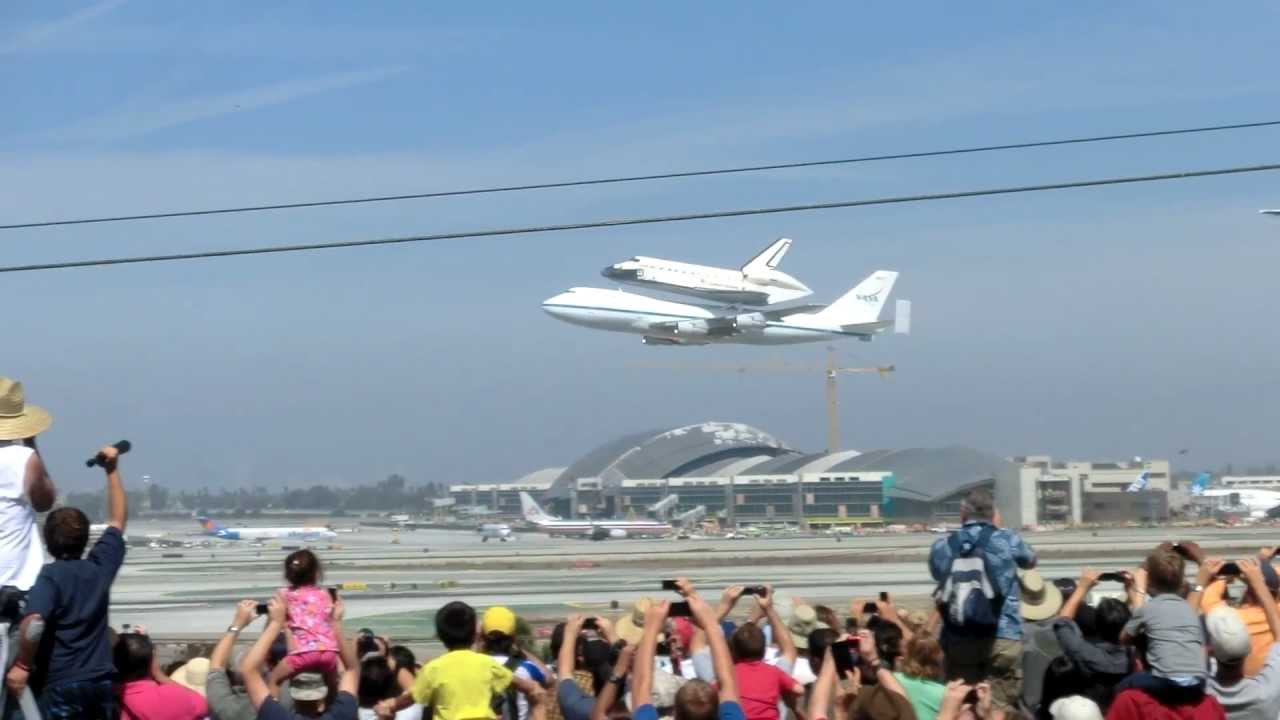 Endeavour LAX Flyby South Runways