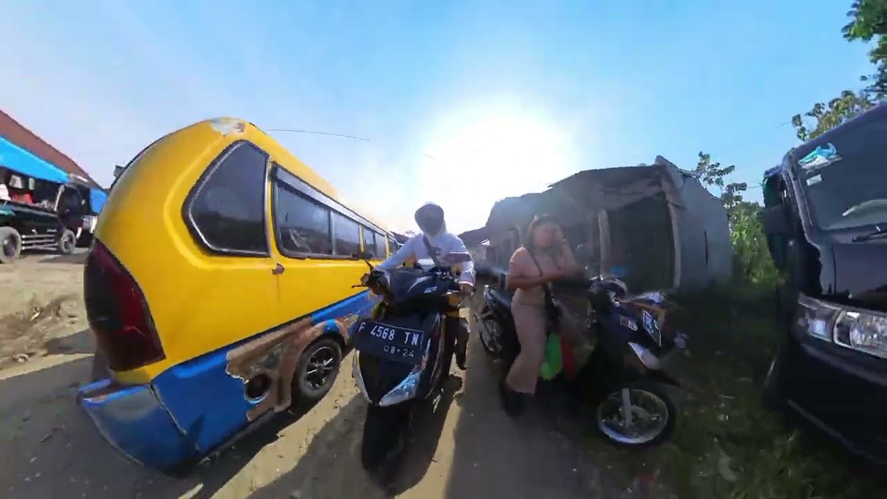 Menyusuri pedesaan Lewat Pasar rame banget