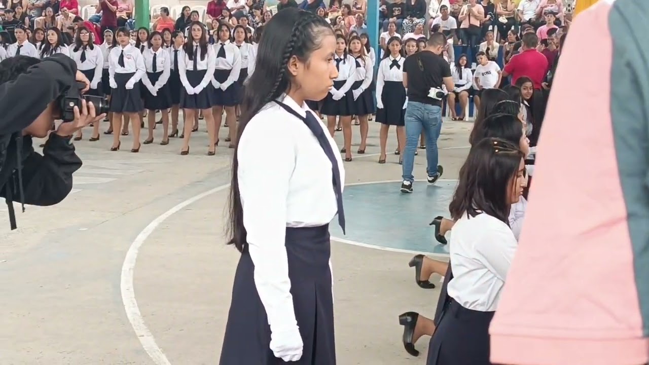 Juramento a la Bandera🇪🇨 Unidad Educativa Fiscal Costa Azul 2024-2025 | Promo VI