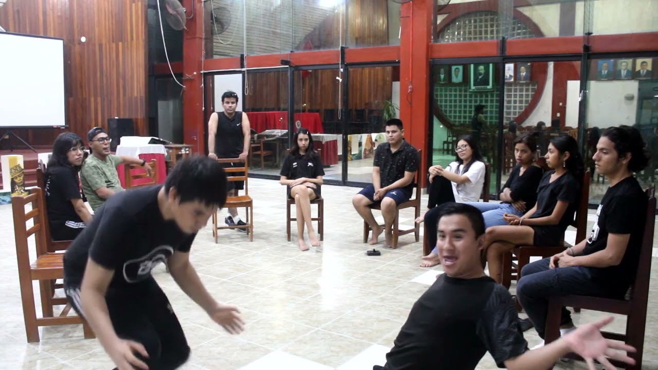 CLASES DE TEATRO: Ejercicios de clown.