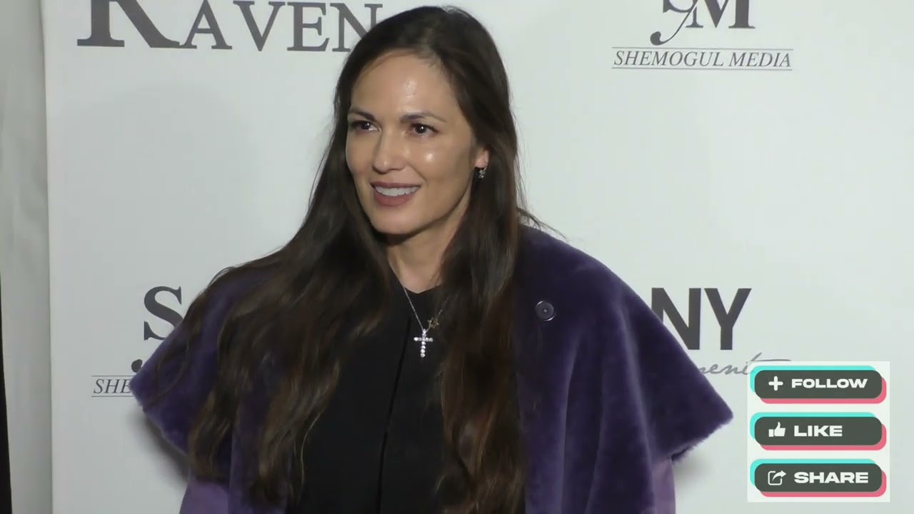 Terri Ivens at The Raven Premiere at the TCL Chinese Theatre in Hollywood