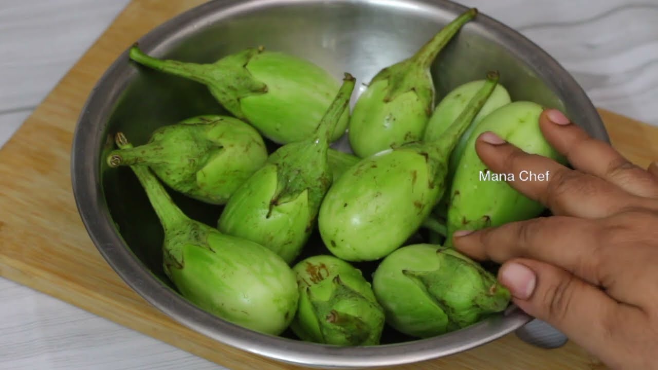 వంకాయ వేపుడు చెయ్యాలంటే ఈసారి ఇలా చెయ్యండి సూపర్ అంటారు Simple Vankaya Vepudu Telugu