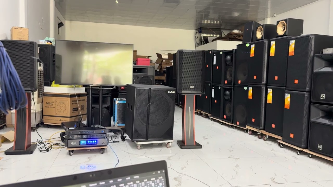 Giảm giá ngay 2,5tr cho bộ karaoke đầy đủ 0971998555