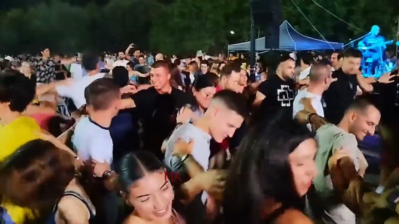 Ικαριώτικο γλέντι,musicaroi+Φακαρος+ο μέρμηγκας,στο πάρκο Τρίτση Ίλιον 