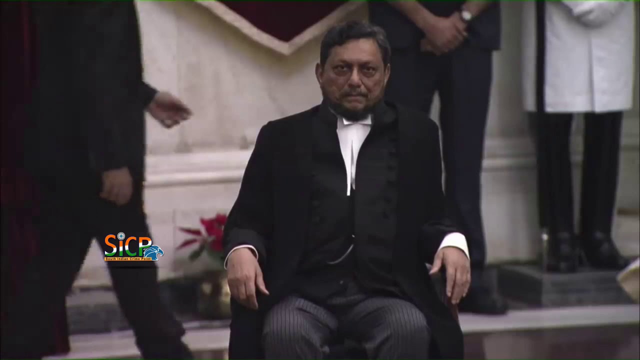 Justice Sharad Arvind Bobde takes oath as next CJI | sicp