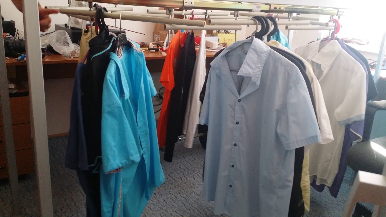 DIY Closet Carousel