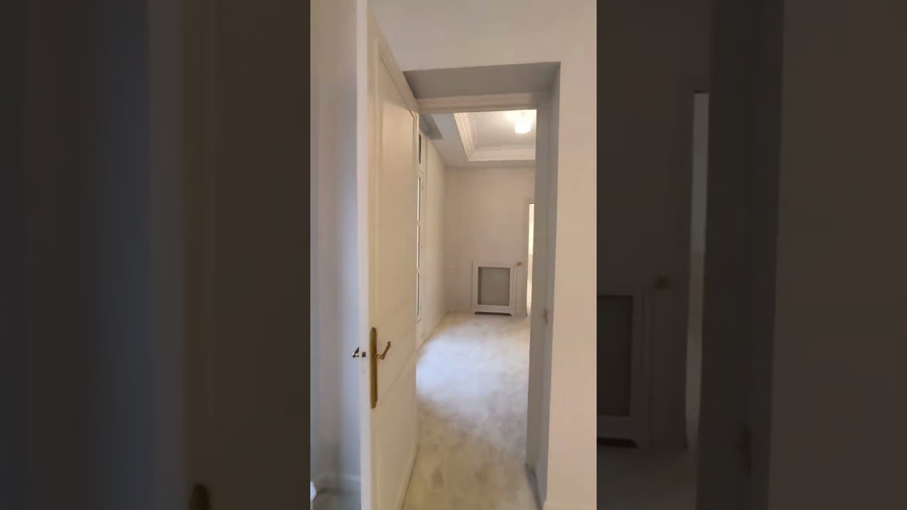 شقة للبيع في باريس الشانزليزيه