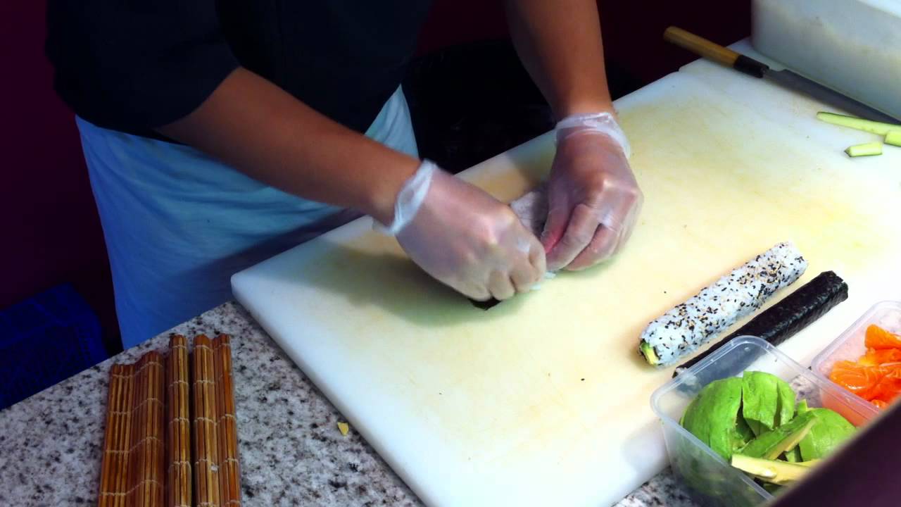 Sushi 101 - Making hoso maki, futo maki, ura maki with sesame seed and temaki sushi