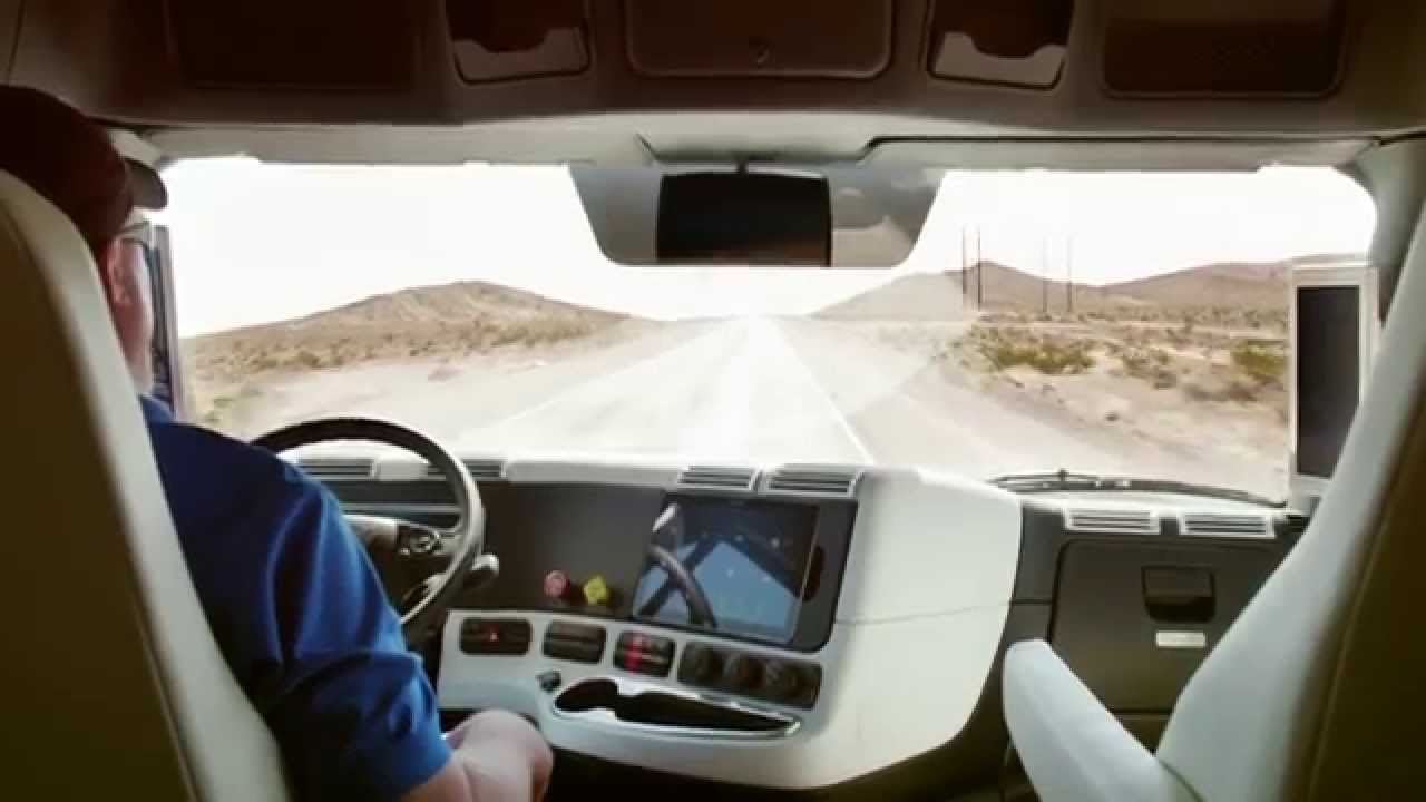 Freightliner Inspiration Truck с новейшей системой автопилота