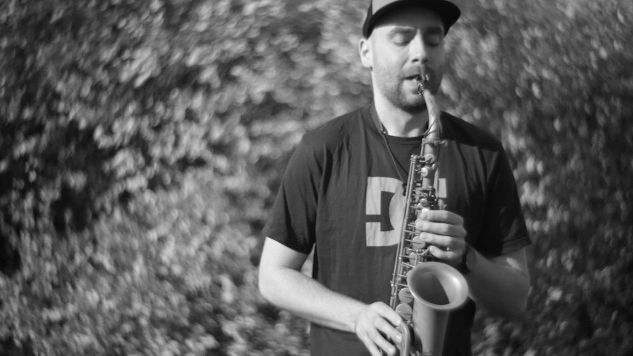 Ed Sheeran - Shape Of You ( saxophone cover )