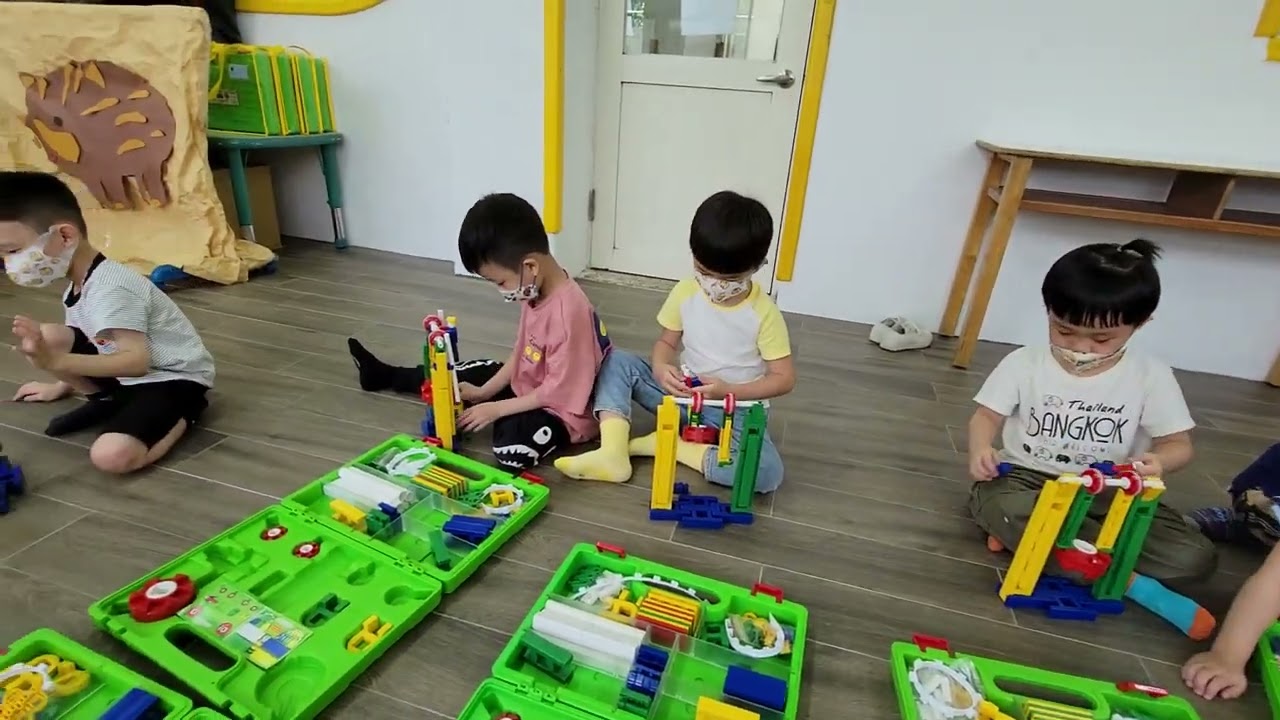 吉尼爾歌德幼兒園 110下 啟思+動力積木+足球 才藝影片