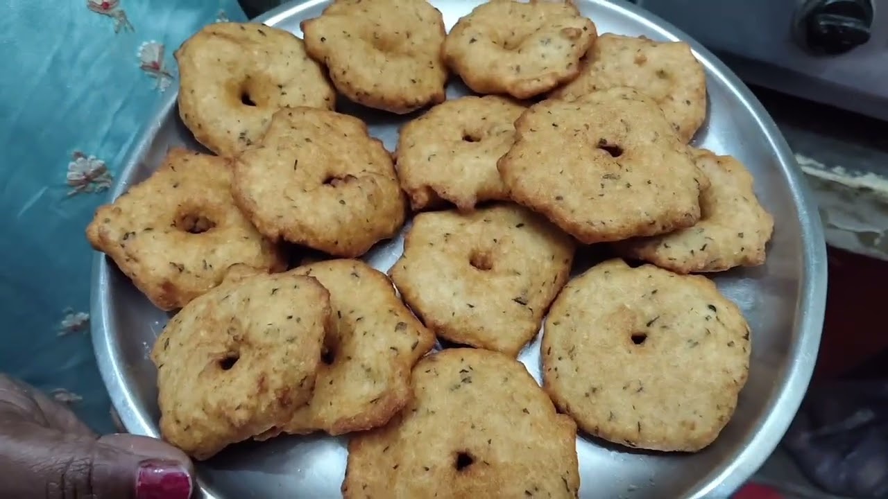 होली में देसी स्टाइल से दही बड़ा बनाए 