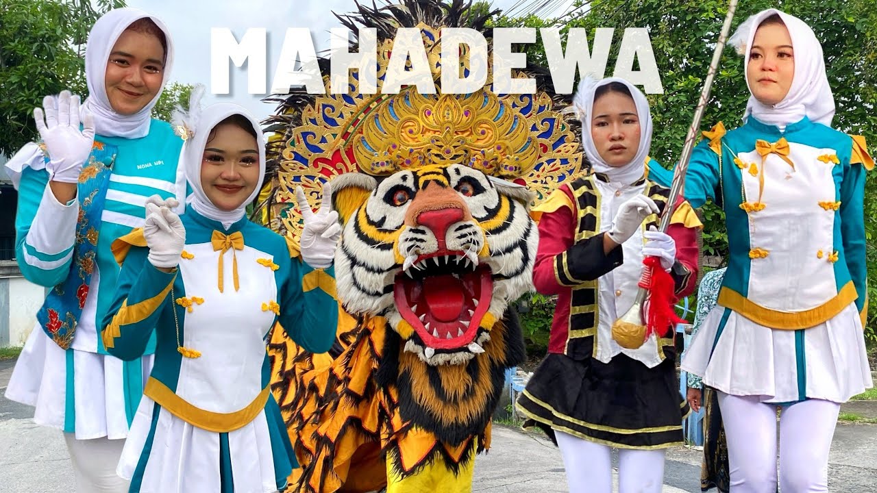 Karnaval Grogol Demak Bersama Barongan Mahadewa Drumband