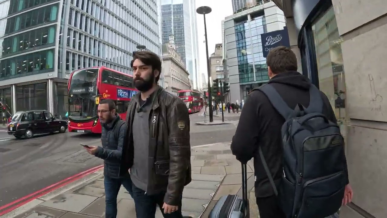 Walking from Liverpool Street Station to Tower Hotel near Tower Bridge in London, UK