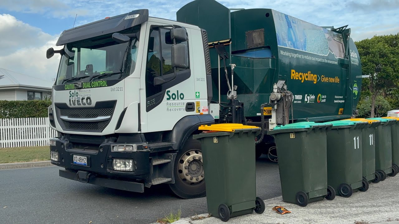 Tweed recycling 3211