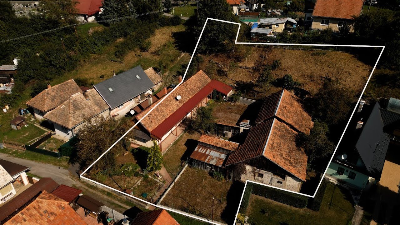 Exkluzívne na predaj rodinný dom/chalupa v obci Voznica, 1614m2