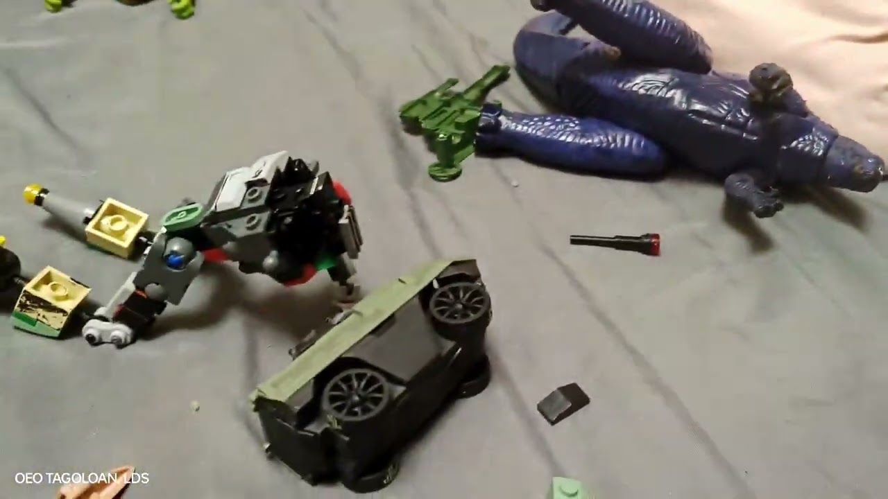 Robots vs monsters