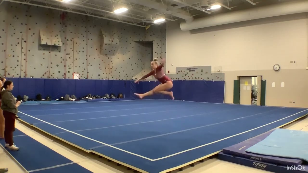 Mackenzie Rossum -FX- January 8 2026